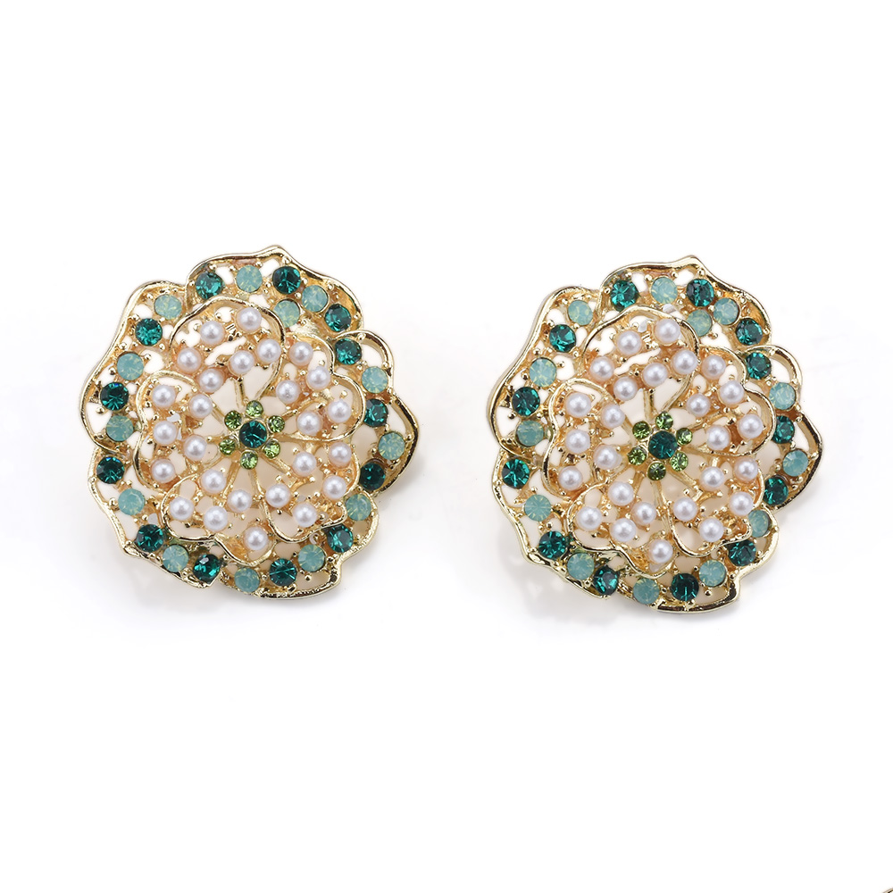 Ethnic Fashion Trends 2025 - 2025 Nuova tendenza verde rosa cristallo