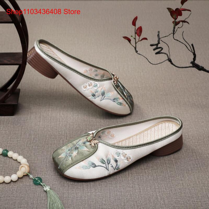 Nuove pantofole ricamate per l - The Ethnic Fashion recensione e prezzo