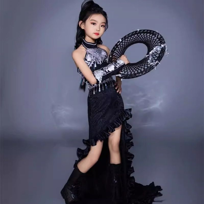 Abito per bambini Gonna da tra - Ethnic Dress Fashion Show recensione e prezzo