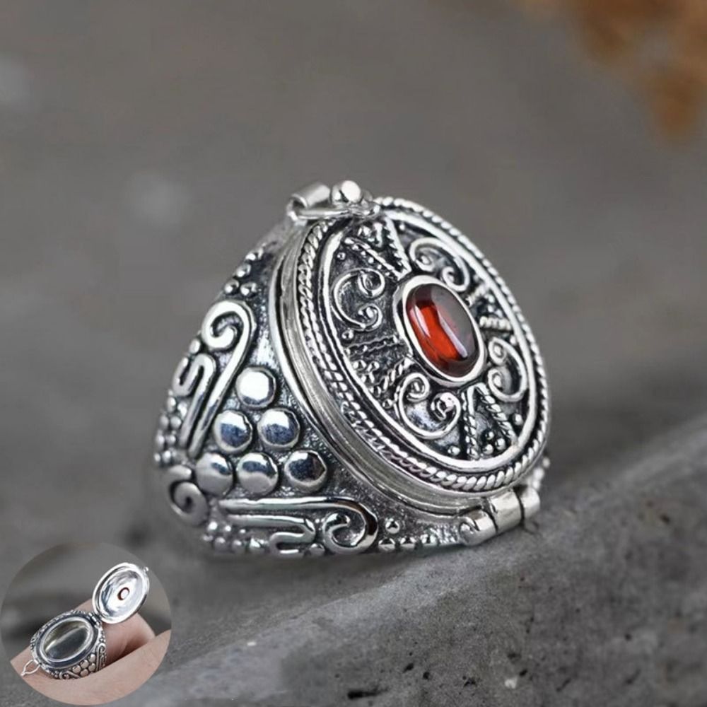 Anello alla Moda con Scomparto - The Ethnic Fashion recensione e prezzo