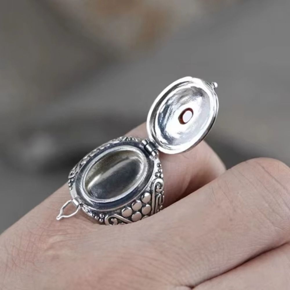 Anello alla Moda con Scomparto - The Ethnic Fashion recensione e prezzo